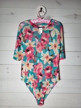 NWT Women's Bodysuit Mesh Floral Scoop Neck Spring Summer Plus Size.